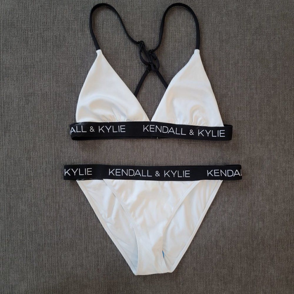 Kendall & Kylie Women White & Black Brand Band Logo 2 pieceBikini Set Size Large